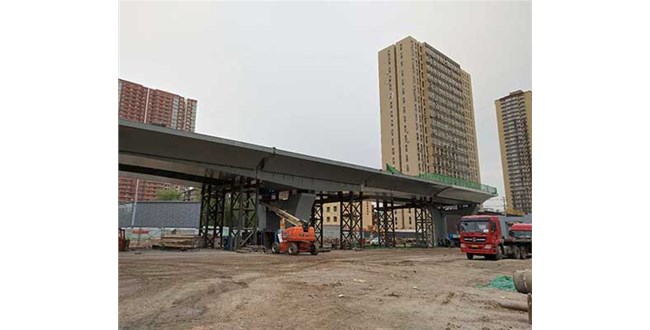 山西鋼結(jié)構廠房屋面板搭接處理的方式有幾種？